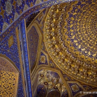 Decke der Tilya-Kori-Madrasa, Samarkand